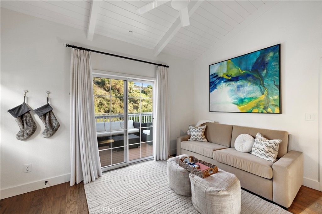 1315 Dunning Drive - Photo 3