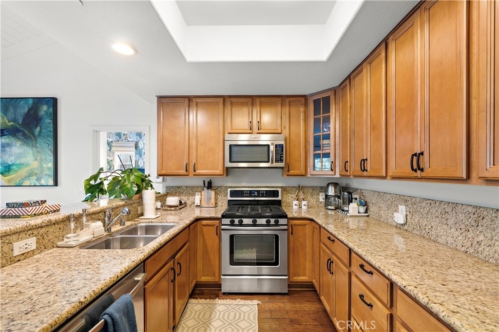 1315 Dunning Drive - Photo 6