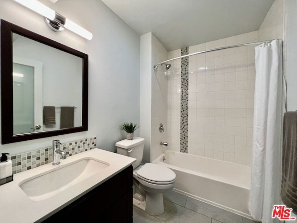1920 Hillcrest Road - Photo 13