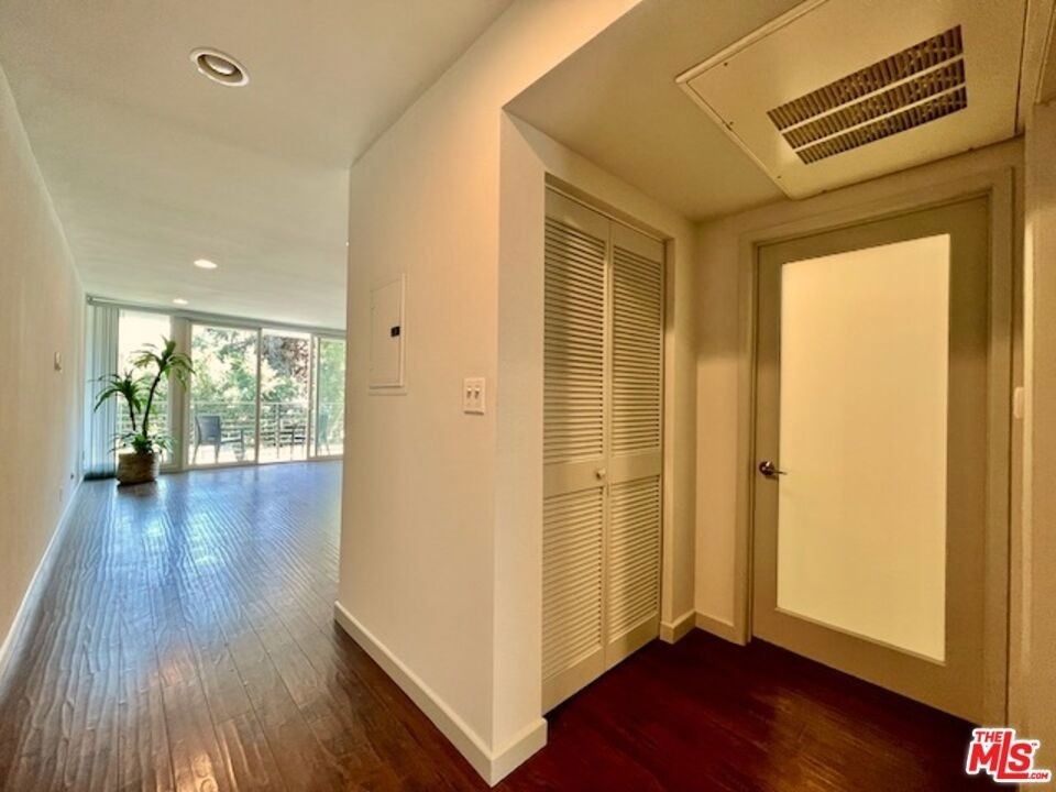1920 Hillcrest Road - Photo 14