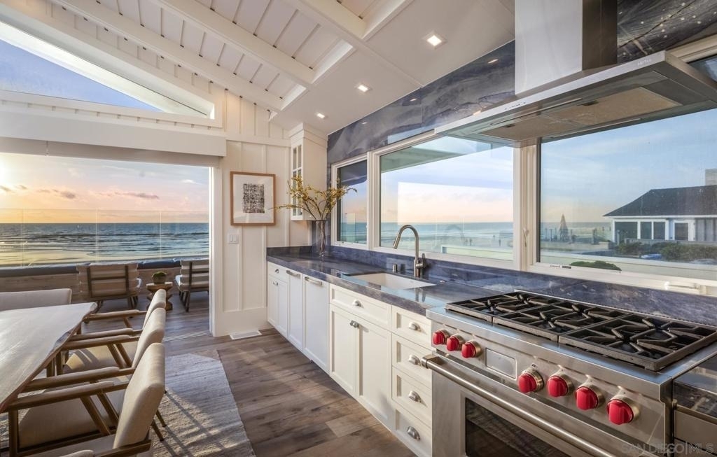2050 Ocean Front - Photo 7