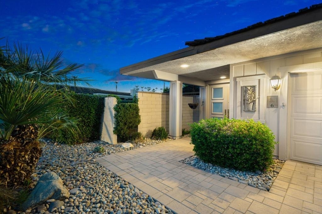 6 Oxford Court - Photo 32