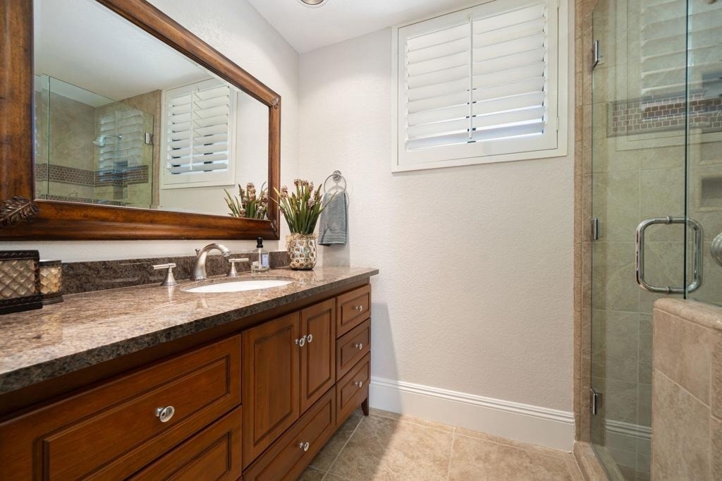 6 Oxford Court - Photo 18
