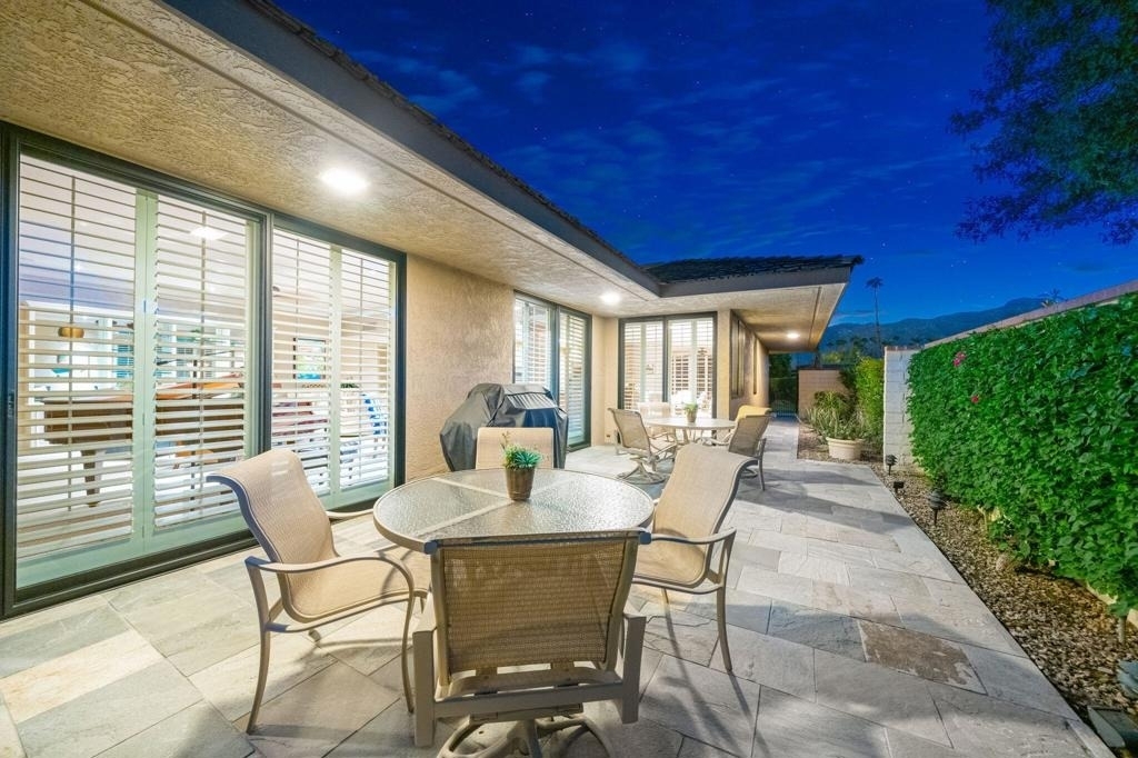 6 Oxford Court - Photo 29