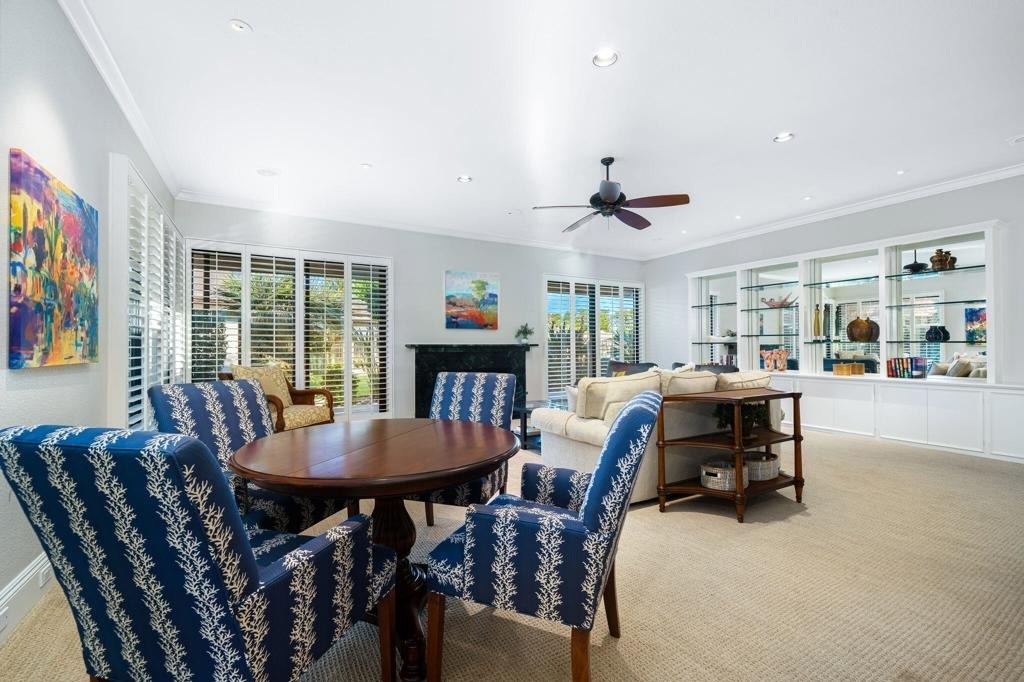 6 Oxford Court - Photo 3