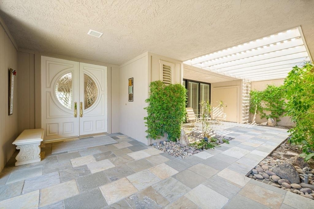 6 Oxford Court - Photo 24