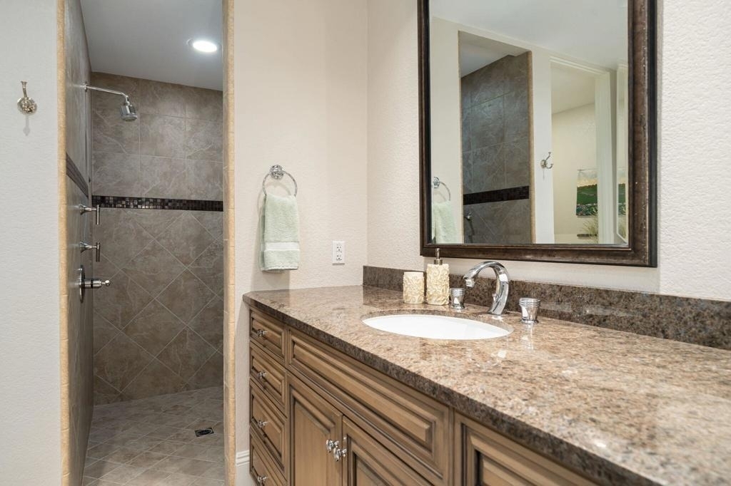 6 Oxford Court - Photo 16