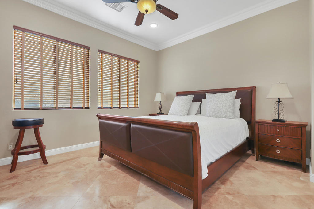 51016 Marbella Court - Photo 19