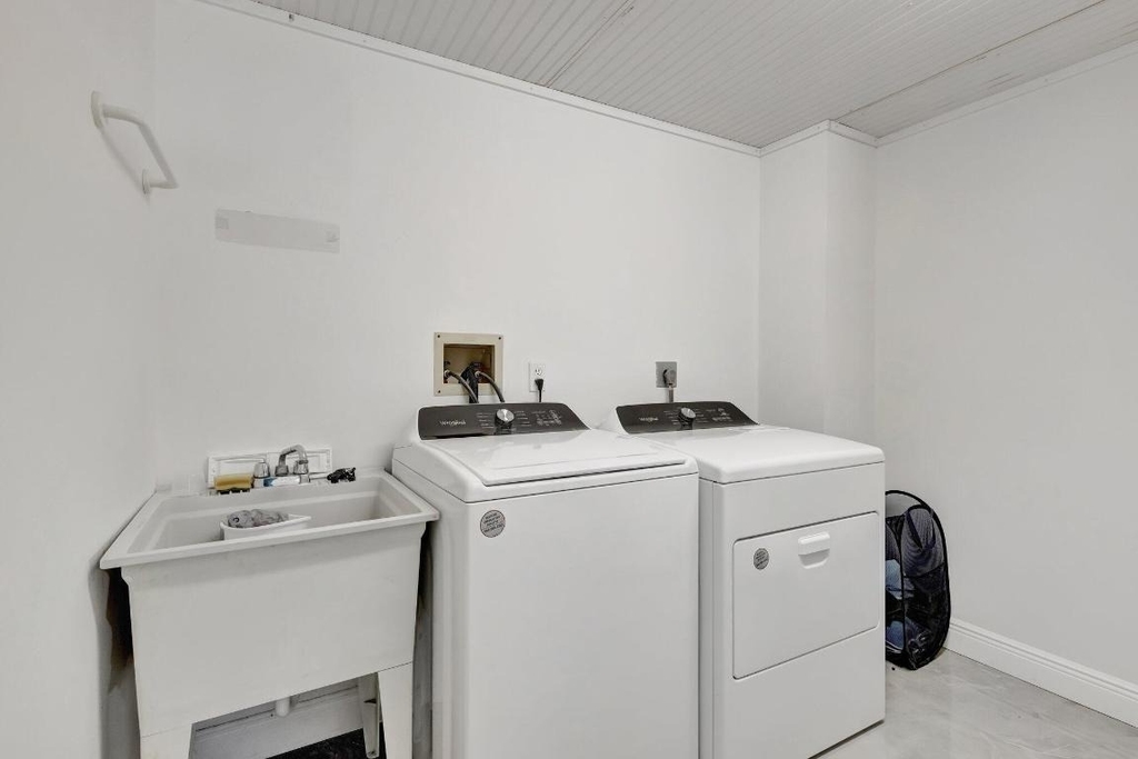 217 Marina Drive - Photo 14