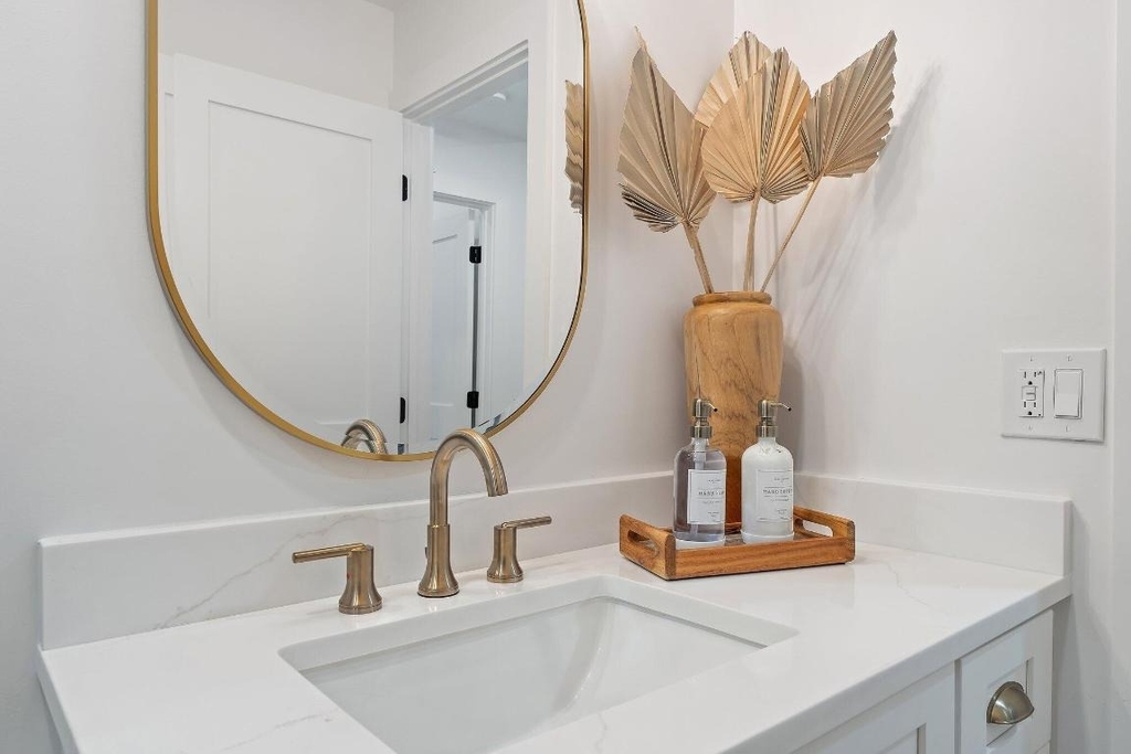 150 Old Meadow Way - Photo 32