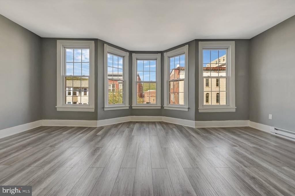 128a E Broad Street - Photo 11