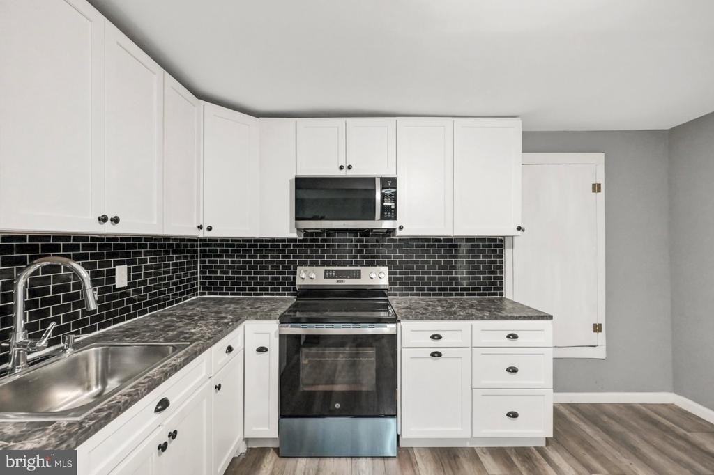 128a E Broad Street - Photo 19