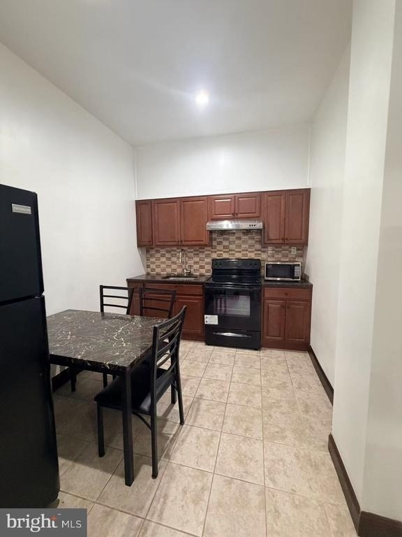 4428 Chestnut Street - Photo 2