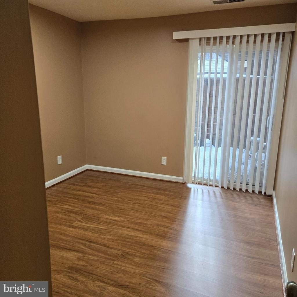 19319 Club House Road - Photo 11