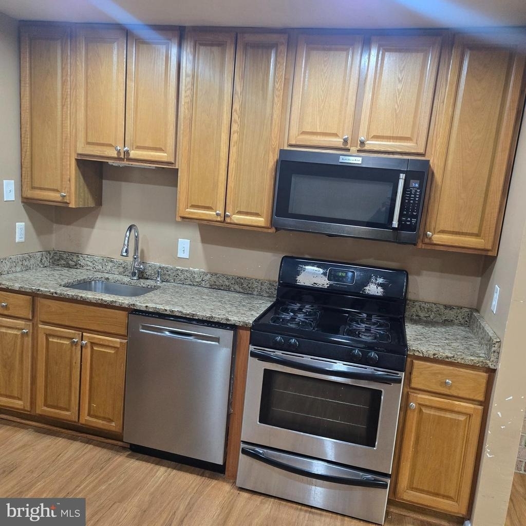19319 Club House Road - Photo 4