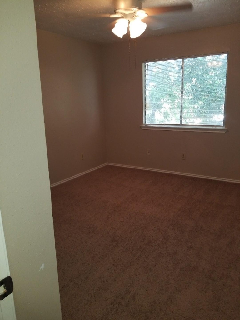 7902 Arbor Glen Road - Photo 7