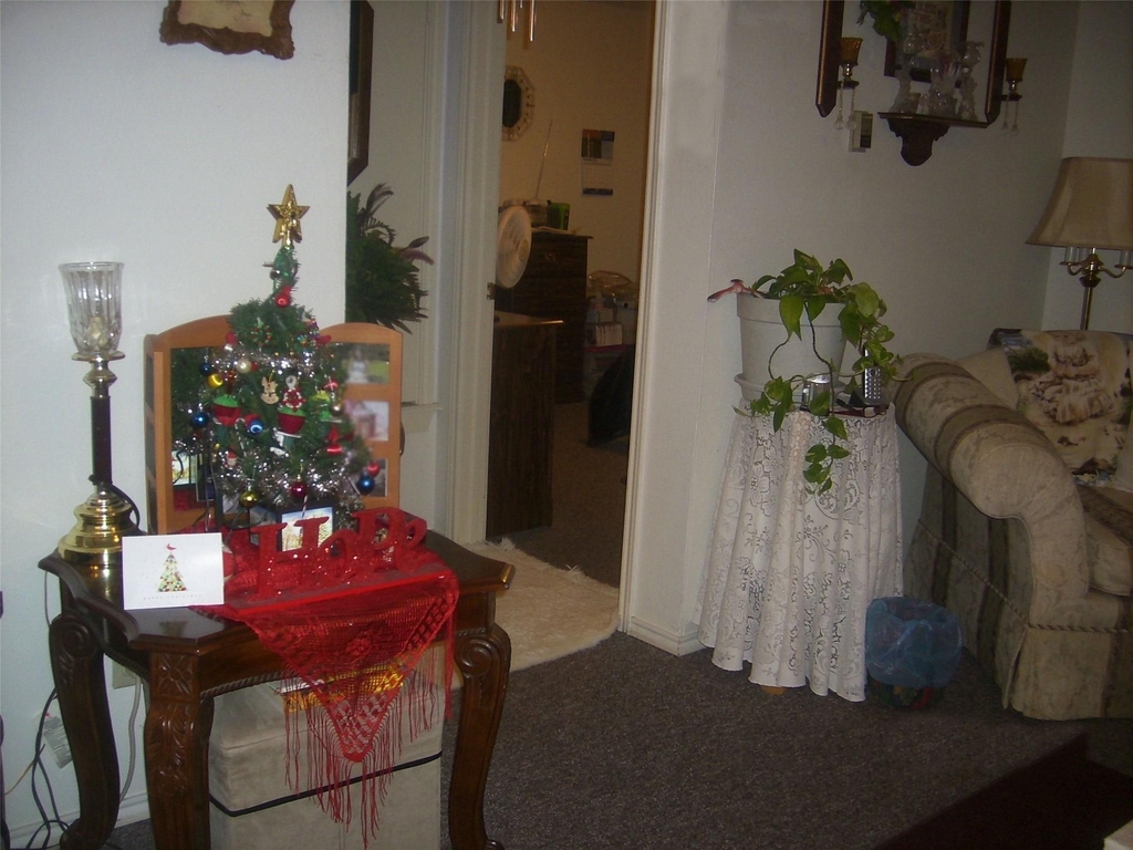 101 Seniors Avenue - Photo 15