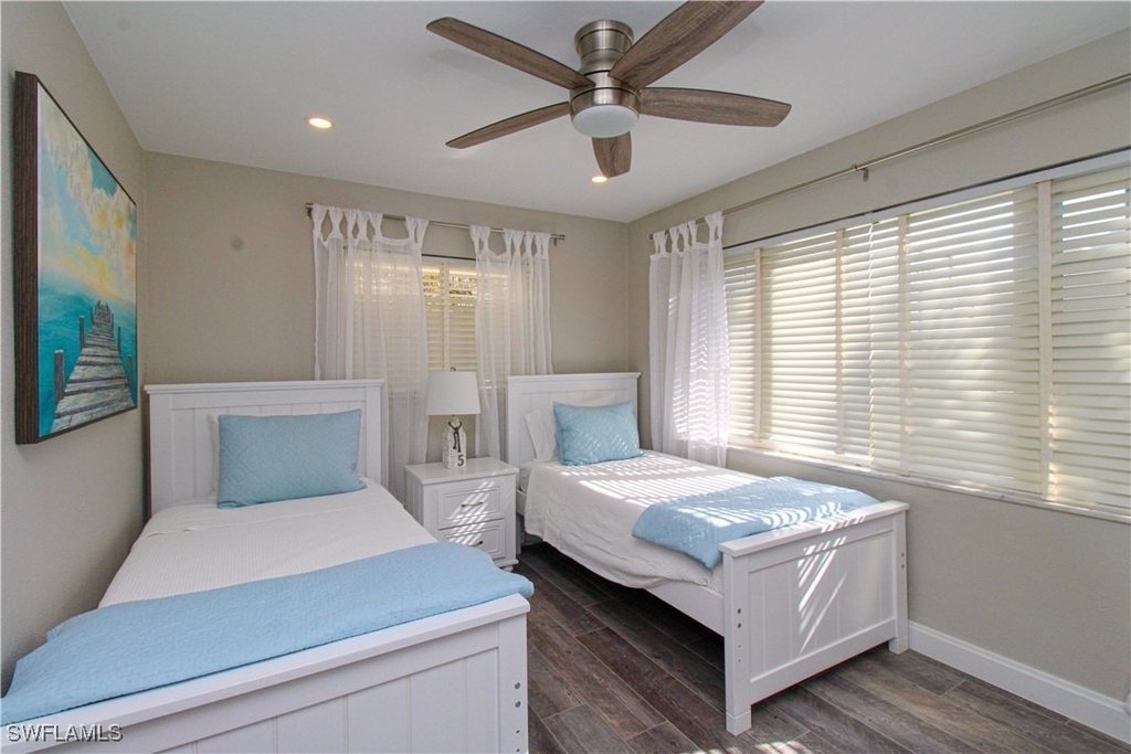 1353 Pelican Avenue - Photo 30