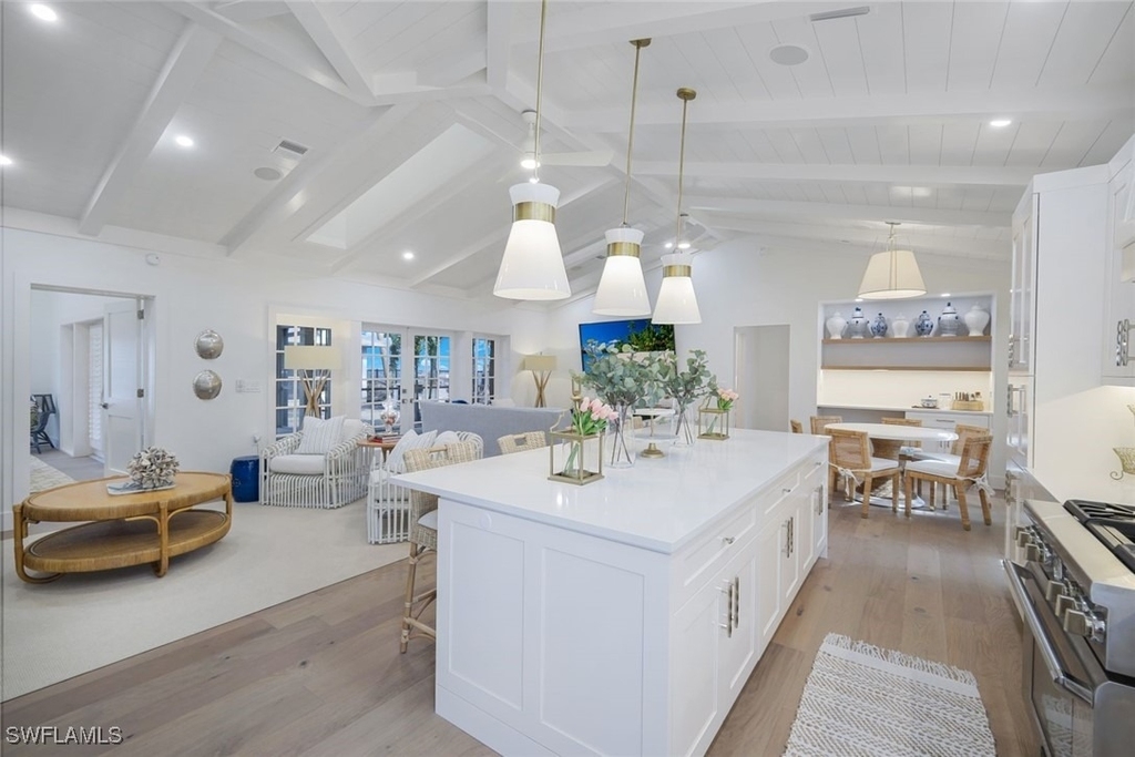 67 8th Avenue S - Photo 9