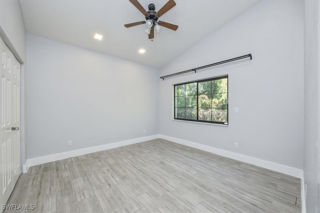 6161 Waxmyrtle Way - Photo 14