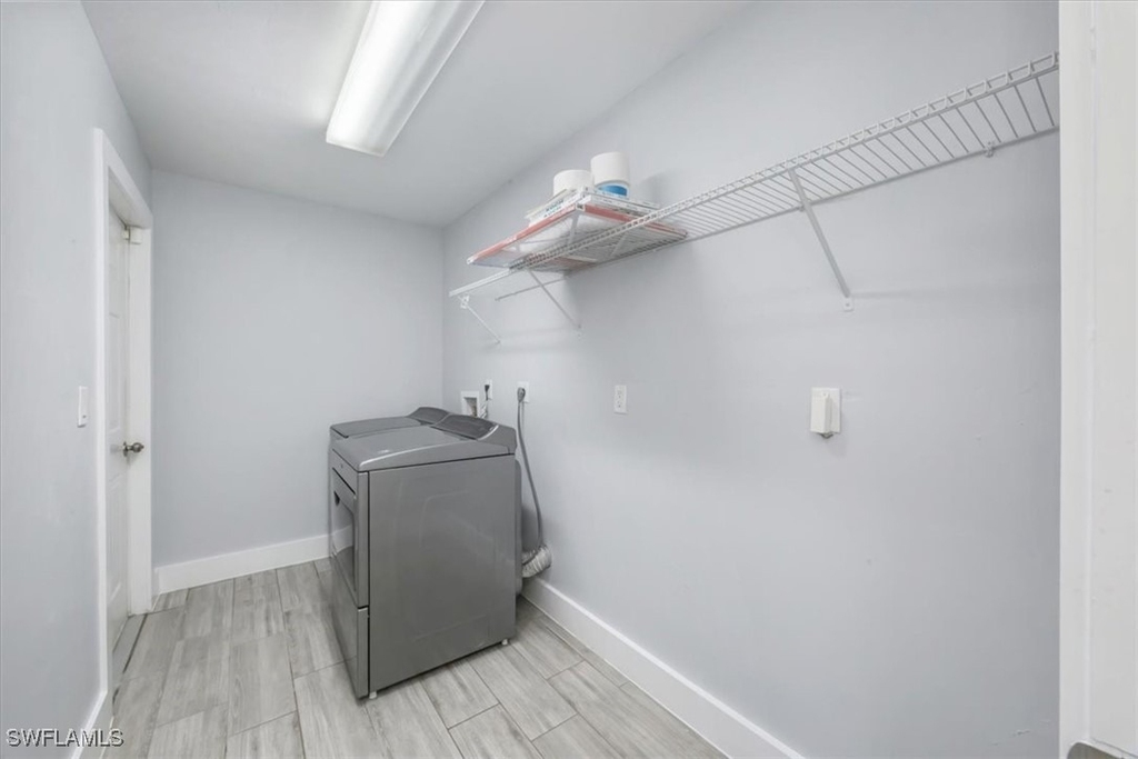 6161 Waxmyrtle Way - Photo 21