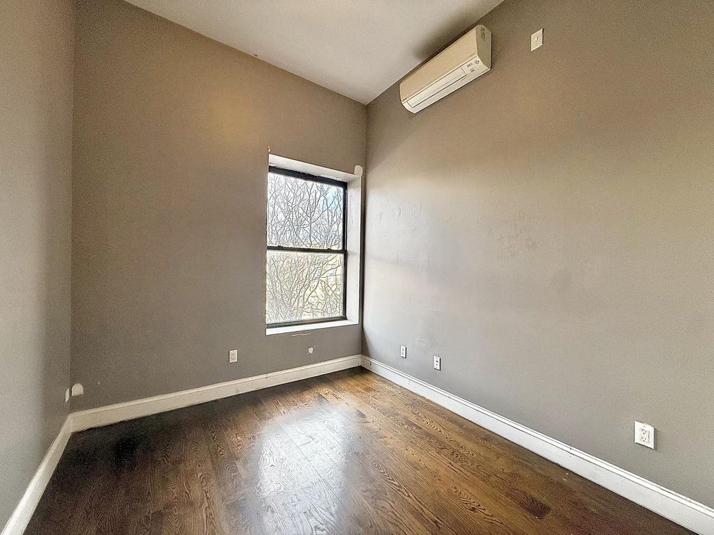 60-80 Myrtle Avenue - Photo 12