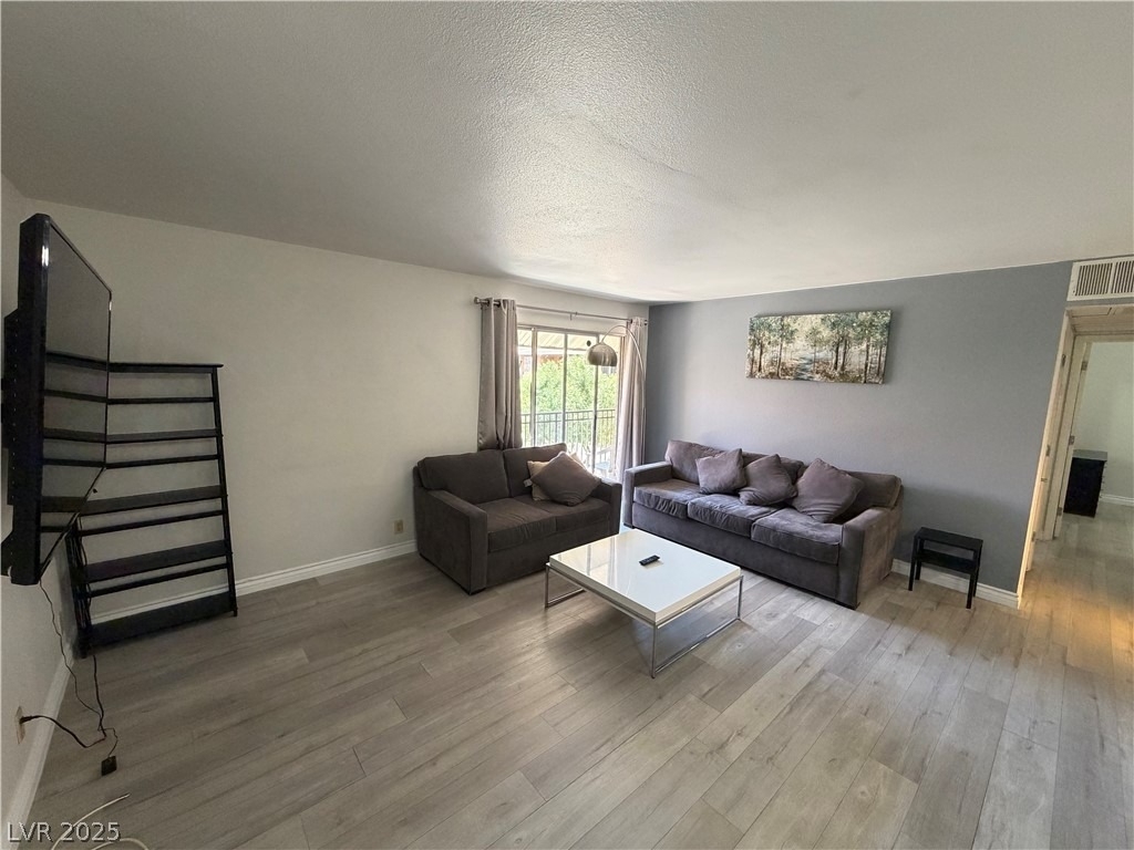 4961 River Glen Drive - Photo 0