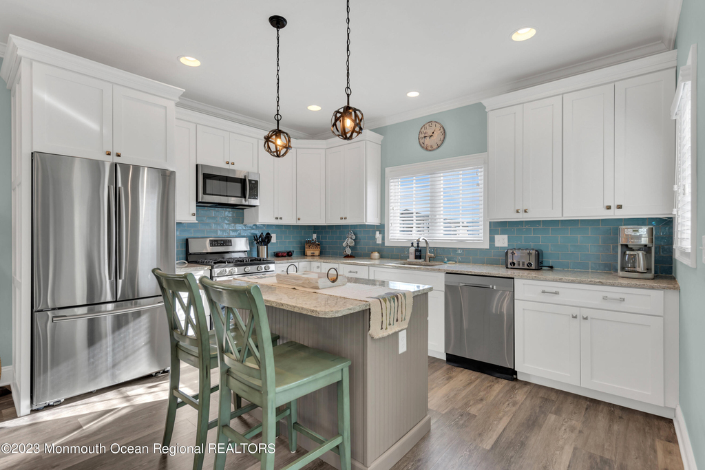 411 Harding Avenue - Photo 9