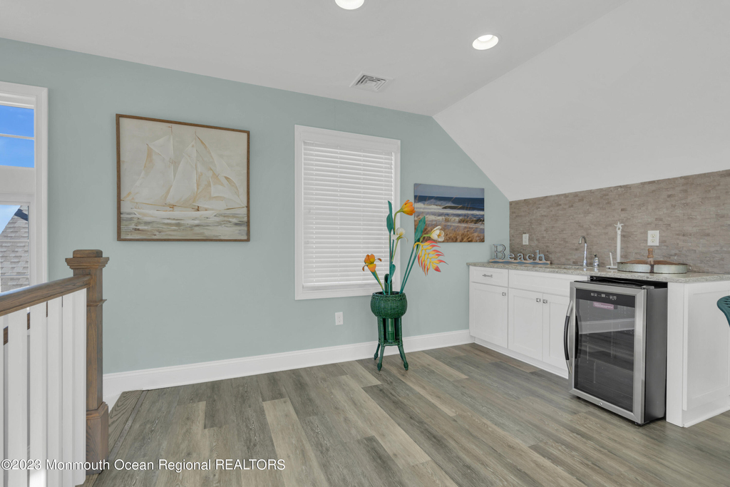 411 Harding Avenue - Photo 43