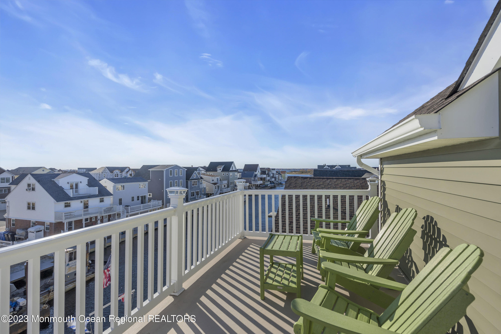 411 Harding Avenue - Photo 66
