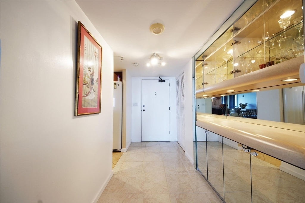 2480 Presidential Way - Photo 11