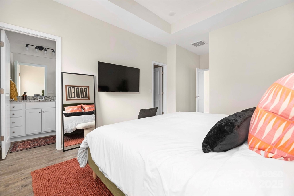 107 Robinson Street - Photo 31