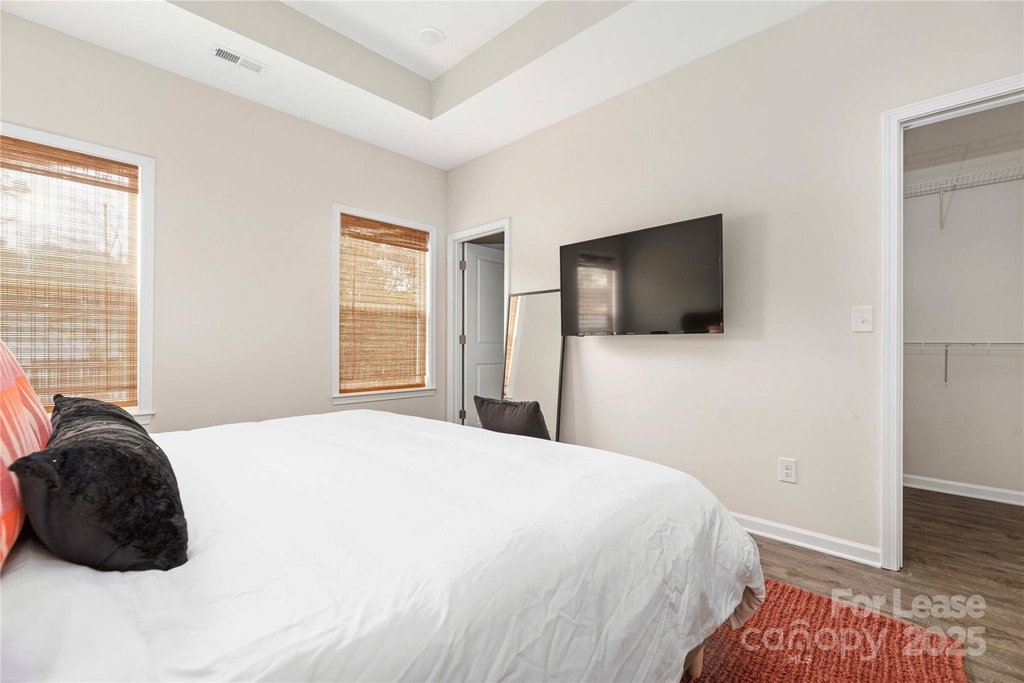 107 Robinson Street - Photo 27
