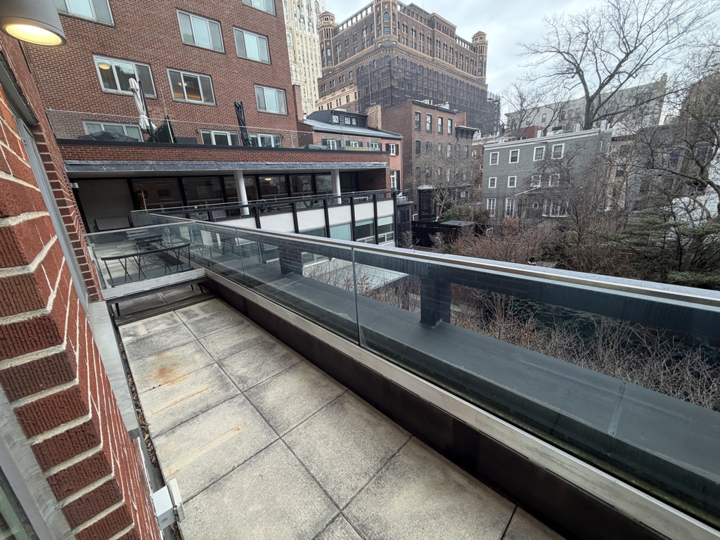 Columbia Heights - Photo 9