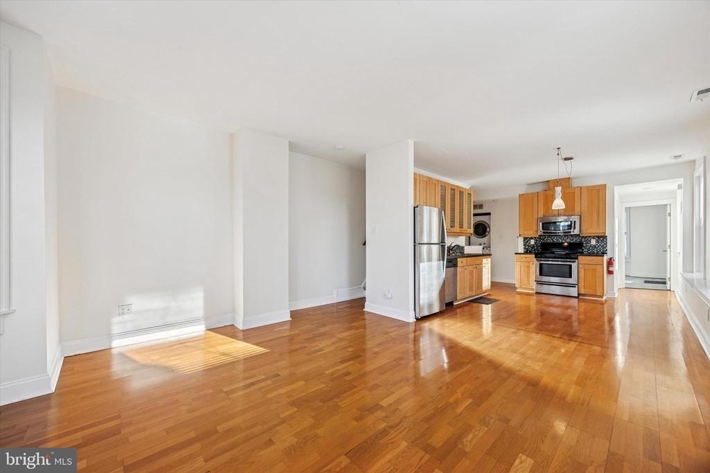 5449 Ridge Avenue - Photo 2