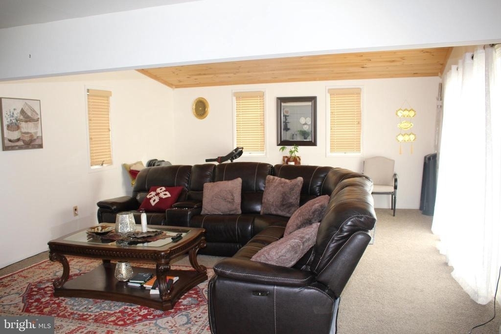 219 Meadow Drive - Photo 30