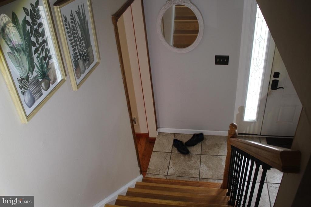 219 Meadow Drive - Photo 8