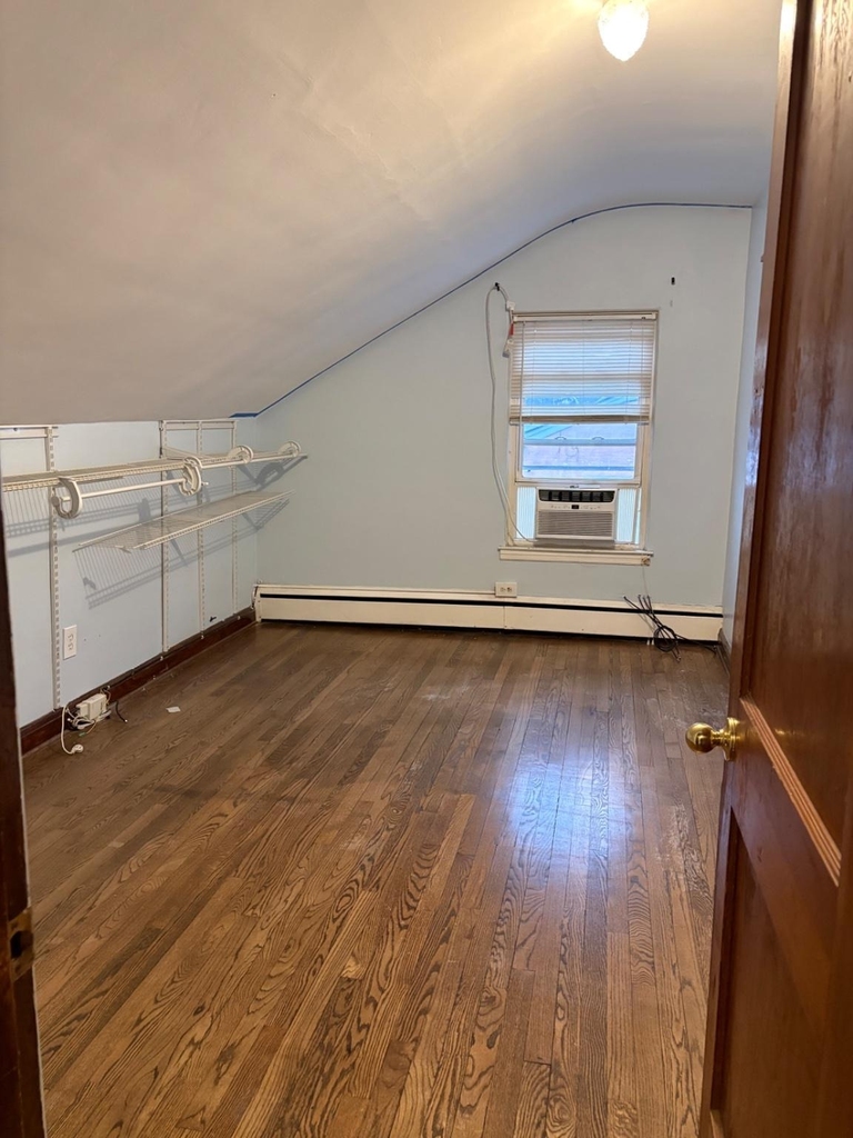1314 Dorchester Avenue - Photo 8