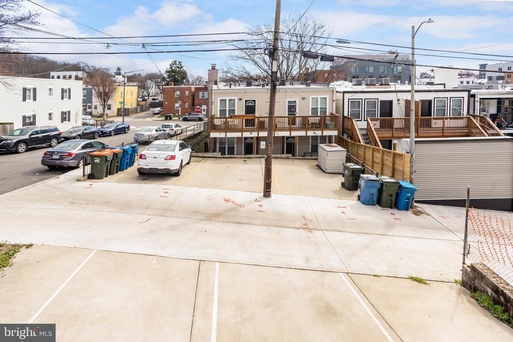 1659 Holbrook Street Ne - Photo 24