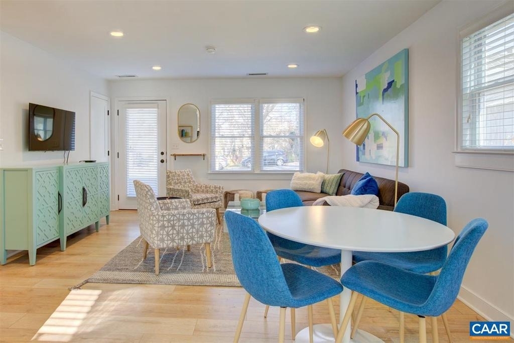 620 Belmont Ave - Photo 3