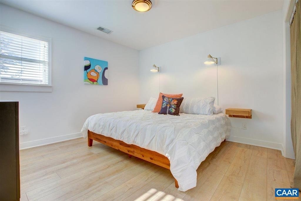 620 Belmont Ave - Photo 9