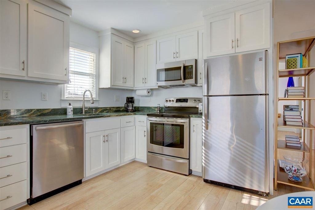 620 Belmont Ave - Photo 7