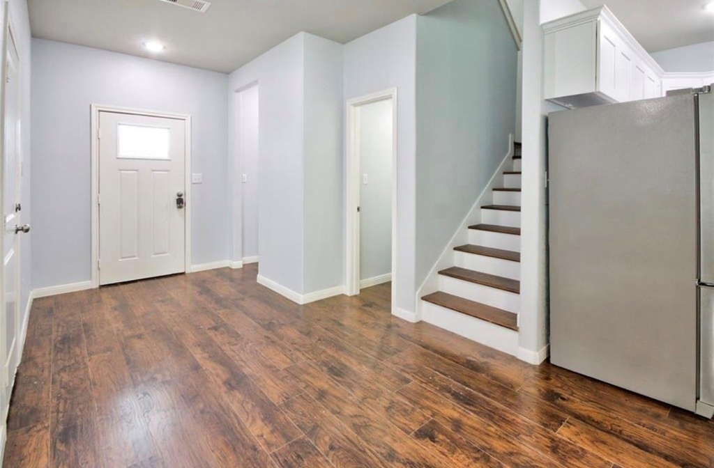 3510 Oleander Avenue - Photo 7