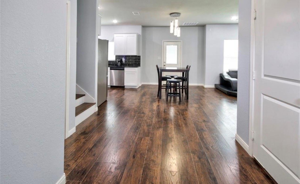 3510 Oleander Avenue - Photo 1