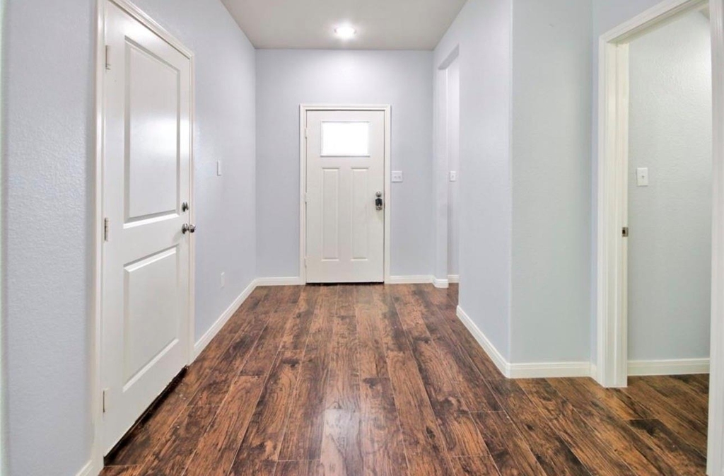 3510 Oleander Avenue - Photo 6