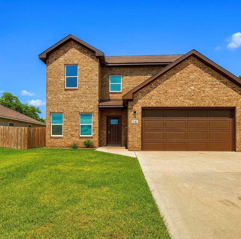 3510 Oleander Avenue - Photo 0