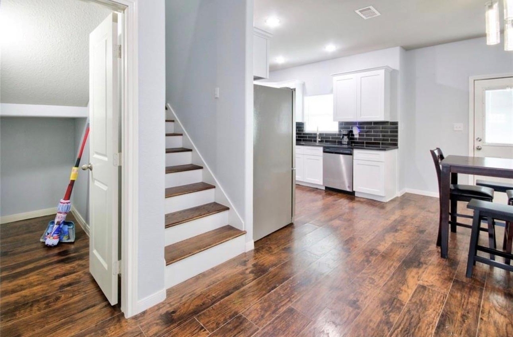 3510 Oleander Avenue - Photo 8