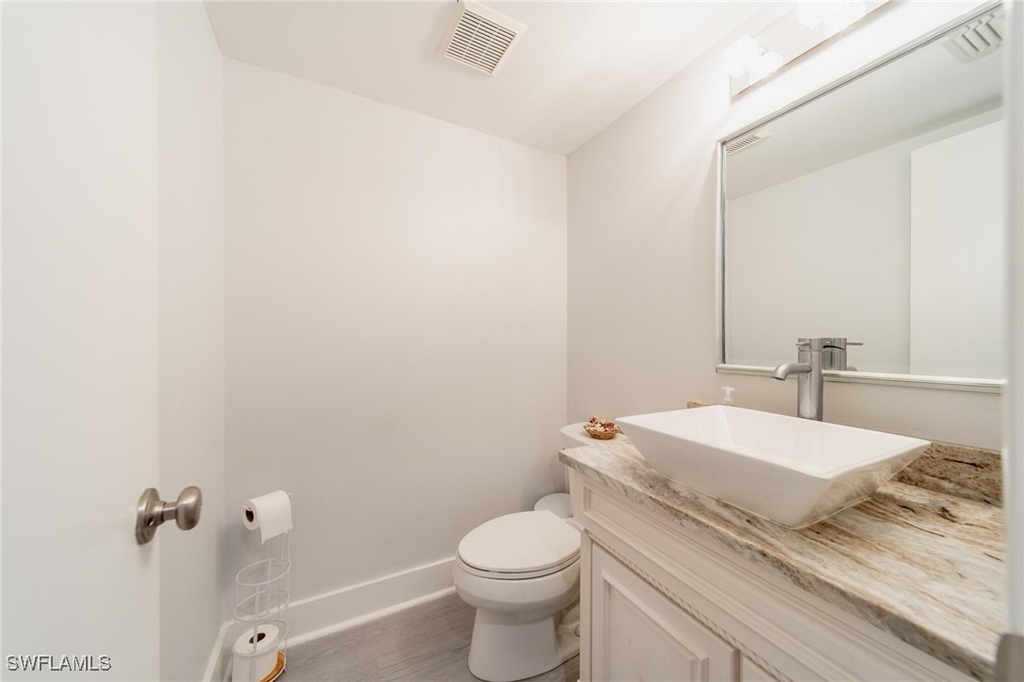 820 Meadowland Drive - Photo 14