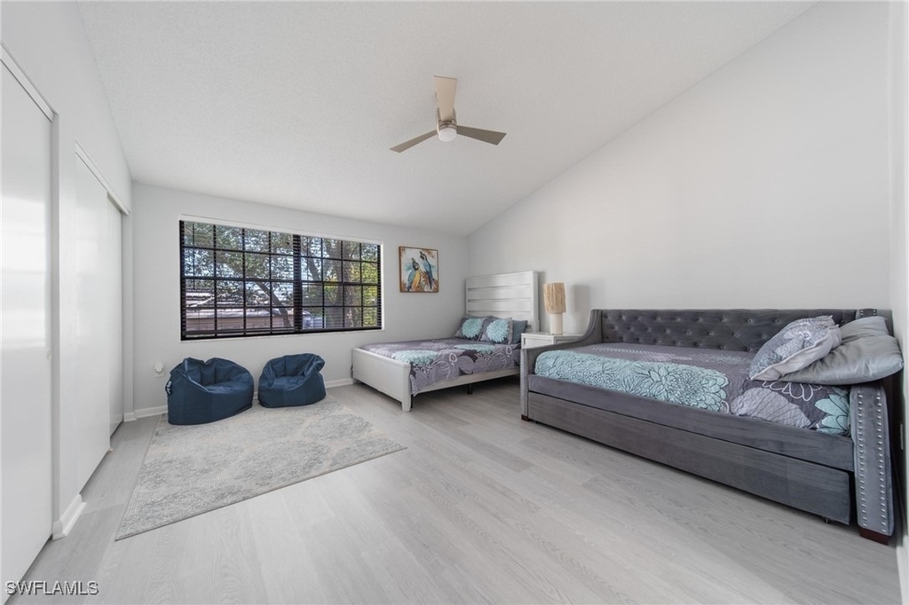 820 Meadowland Drive - Photo 4