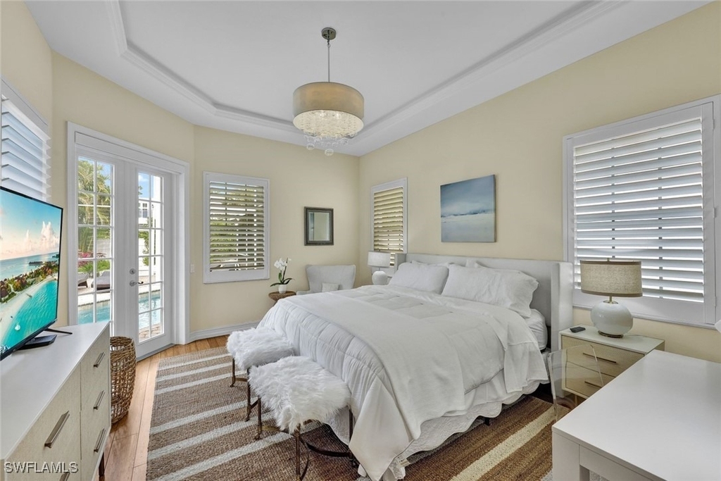 255 2nd Avenue N - Photo 12